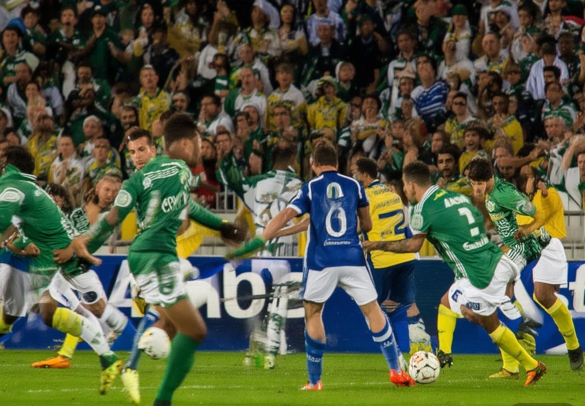 巴西亚VS巴西国际：团队协作与球星技艺演绎足球盛宴(图2)